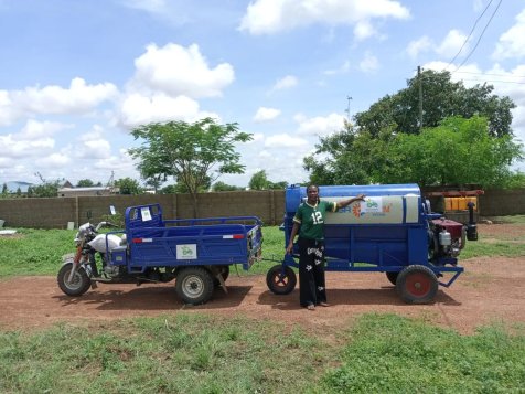 2026 Rijstdorsmachine voor 4Women2Farm succesvol aangeschaft